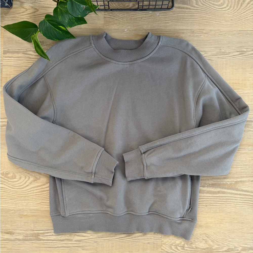 Lululemon Crew Chill On Pullover Taupe Sweater - Picture 4 of 9